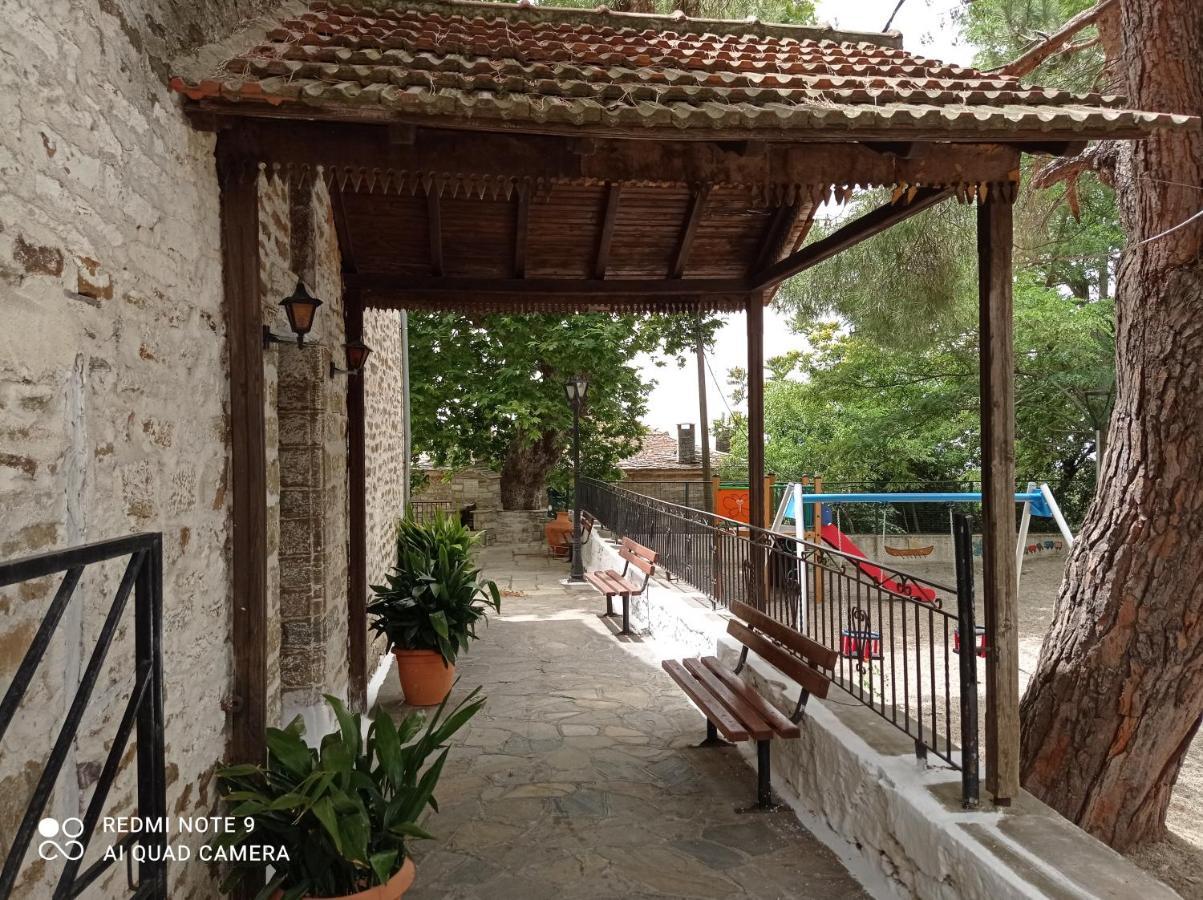 Marina Traditional Stonehouse Afetai Exterior photo